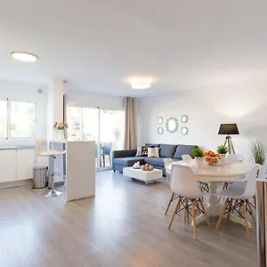 https://seaside-marbella-apartments.1costadelsol.com